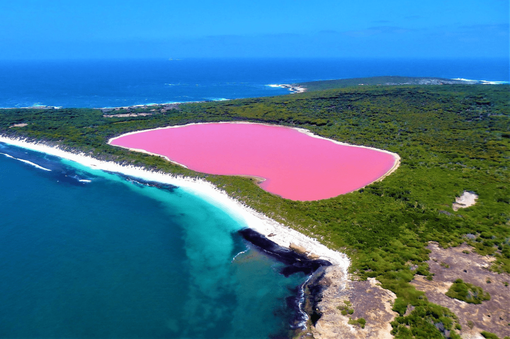 Lake Hillier