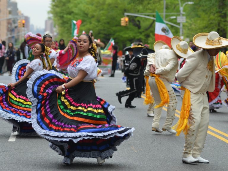 Cinco de Mayo Colors and Their Meaning