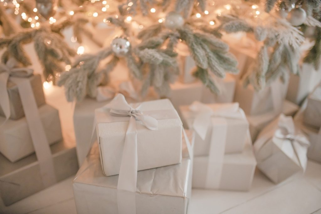 White Christmas gifts