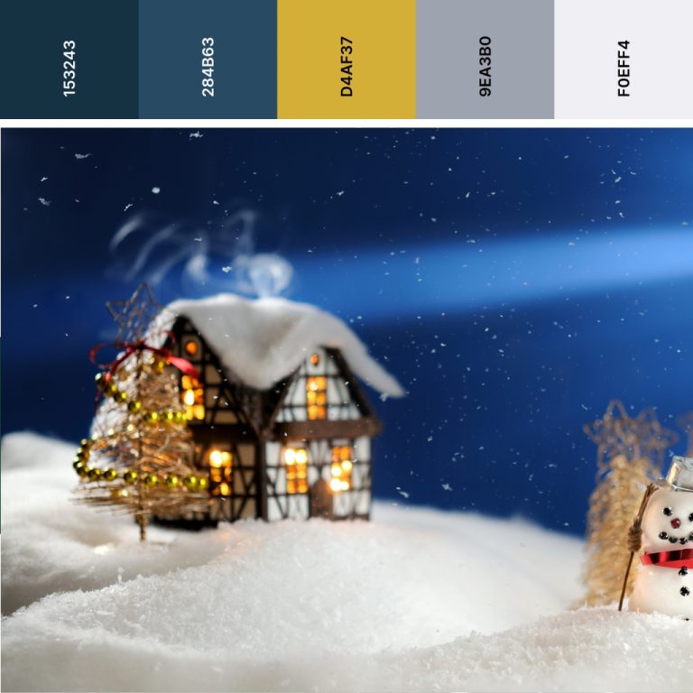 21 Amazing Christmas Color Palettes (2024)